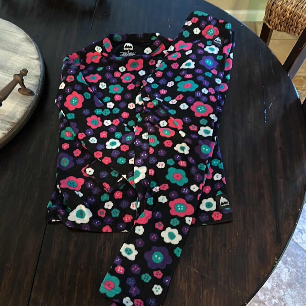 Girls Burton fleece base layer size large